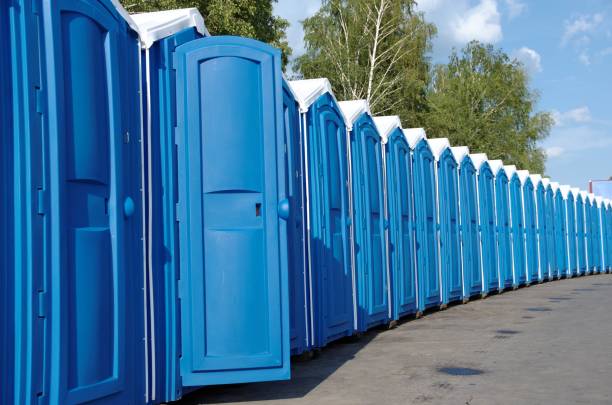 Best Portable restroom trailer rental  in Dale City, VA